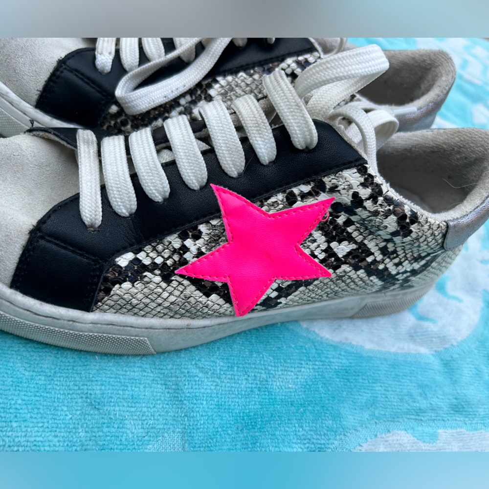 Steve Madden Shoes!!